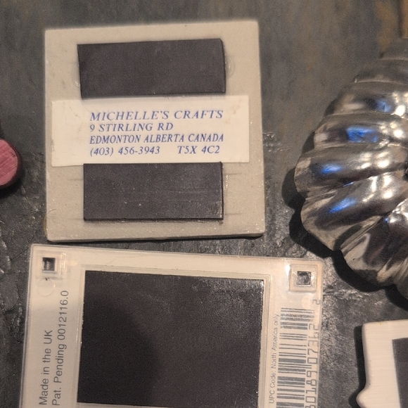 Assorted Decorative Magnets Set - Picture 8 of 10